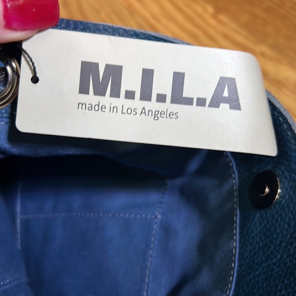 Made in Los Angeles, marine blue luxury, leather $600 bag, new with tags - Picture 5 of 10